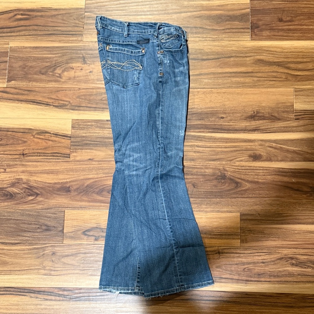 ‘Wild Thing’ Cowgirl Tuff Dark Blue Boot Cut Jeans Size 29x31